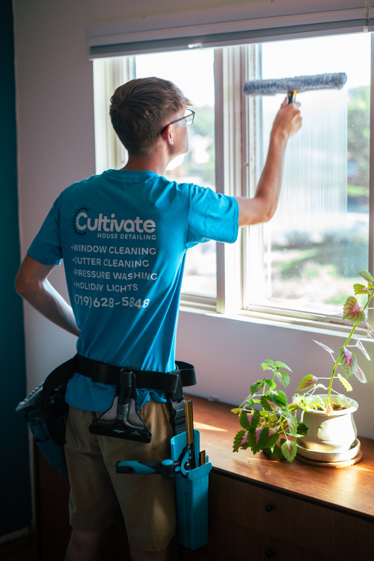 Interior window cleaning